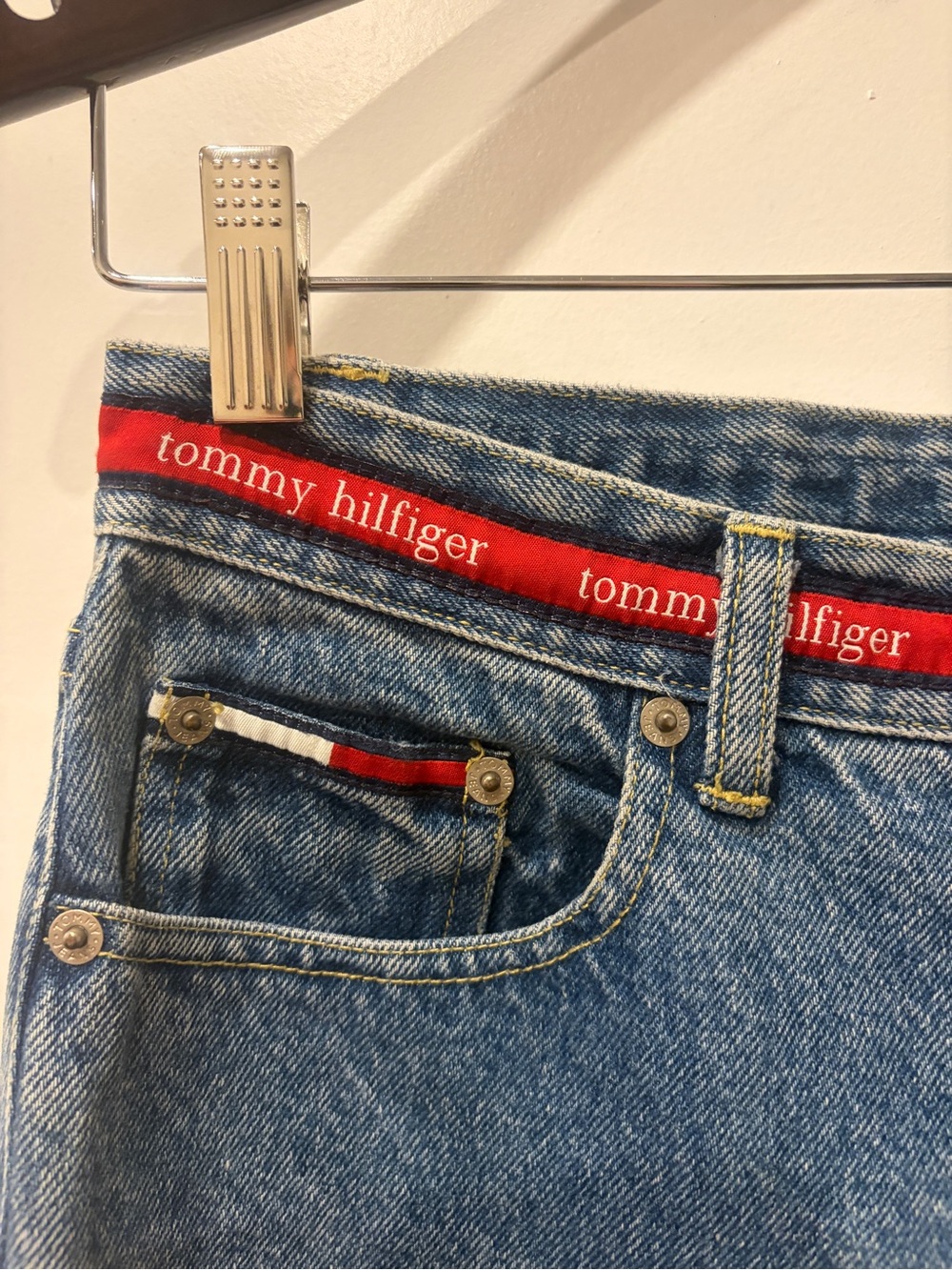 Tommy Hilfiger women’s Straight Blue Denim Jeans with Red Waistband Accent - Picture 11 of 14